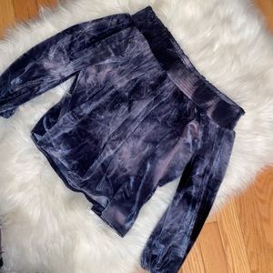 AE off the shoulder top